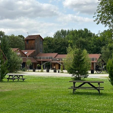Western City Troyes Barberey-Saint-Sulpice Bagian luar foto