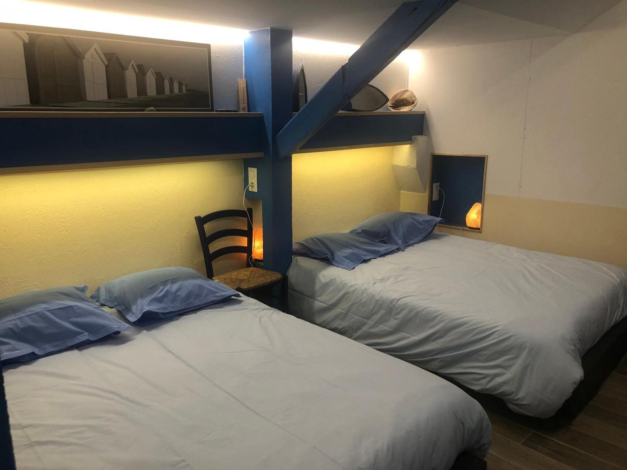 Western City Troyes Barberey-Saint-Sulpice Ruang foto